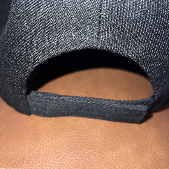 PARIS FRANCE EIFFLE TOWER BLACK WHITE EMBROIDERED BALL CAP PARIS OLYMPICS ADJUST - Picture 9 of 10